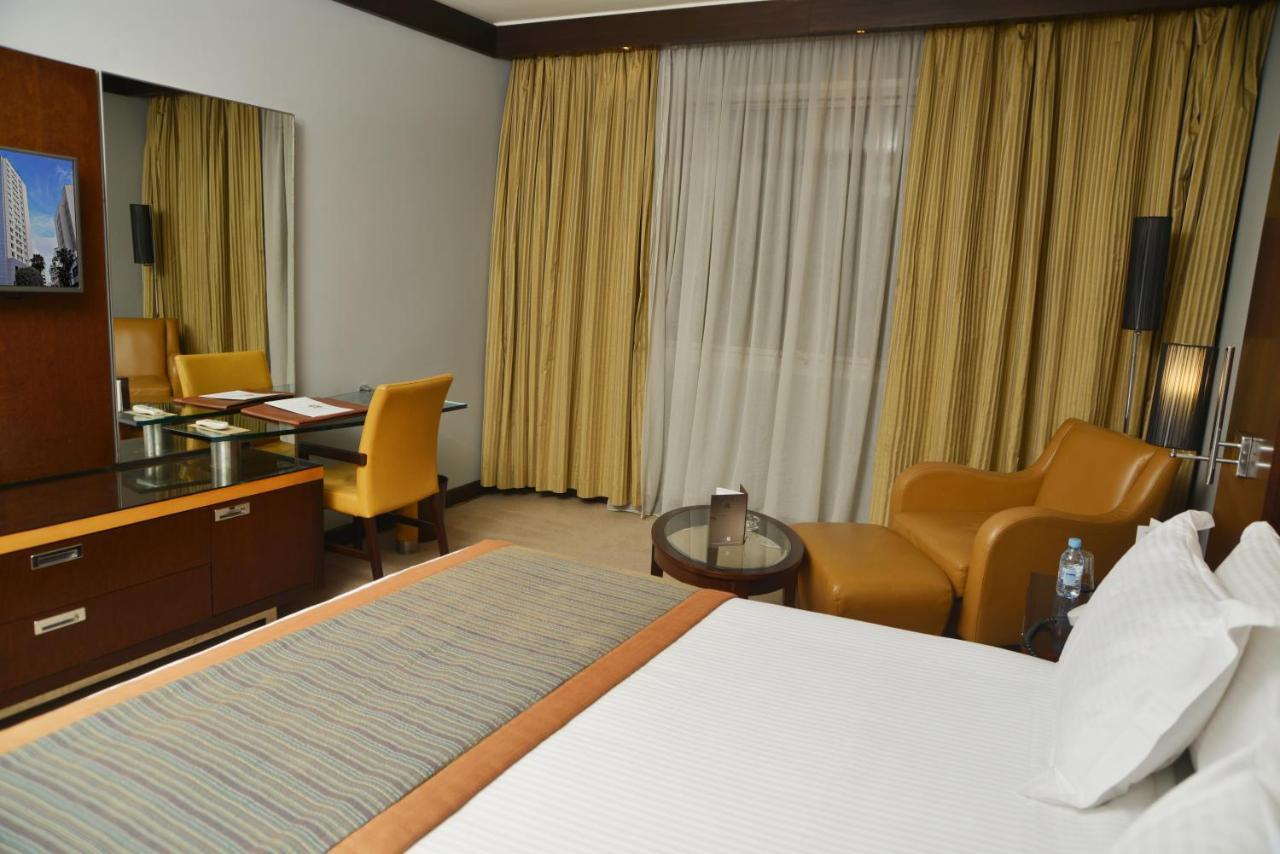 ホテル ファラー カサブランカ エクステリア 写真 A room at the hotel