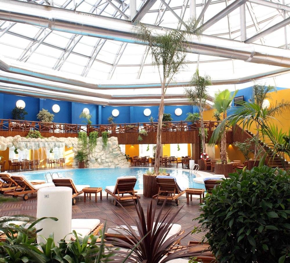 ホテル ファラー カサブランカ エクステリア 写真 The interior of the thermal spa