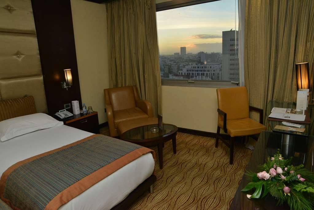 ホテル ファラー カサブランカ 部屋 写真 A room at the hotel