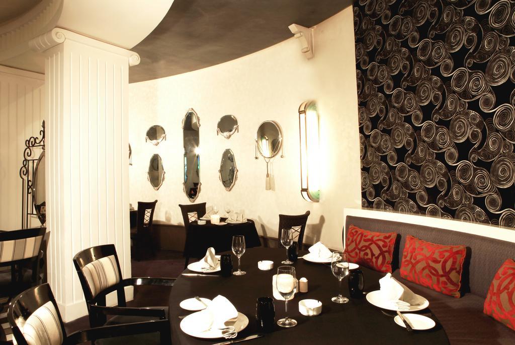 ホテル ファラー カサブランカ エクステリア 写真 Interior of the restaurant